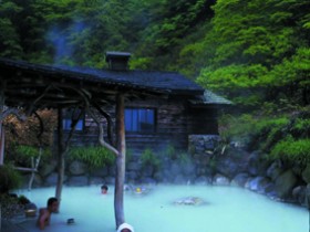 秘湯　鶴の湯